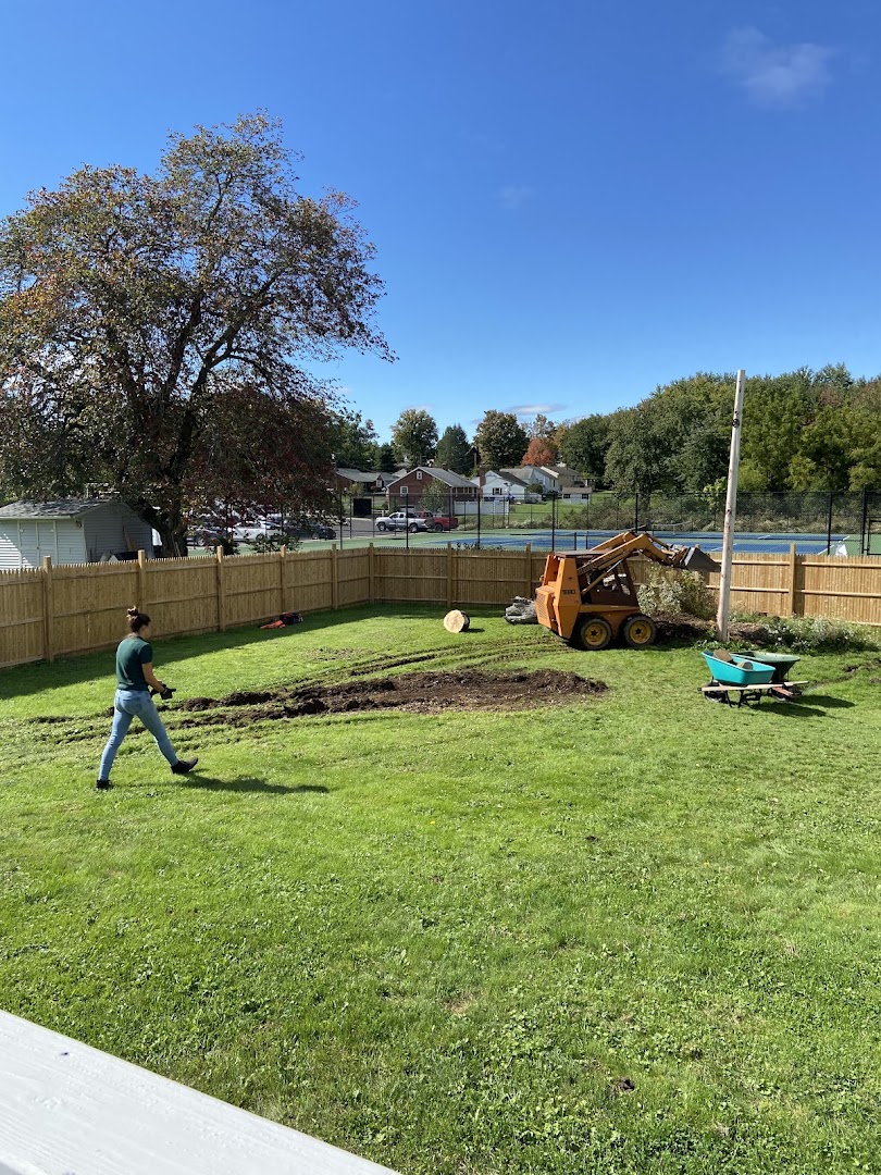 Tight-access work between plantings